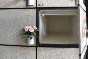 um dos modelos de jazigo