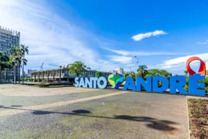 Existe Cemitério vertical em Santo André?